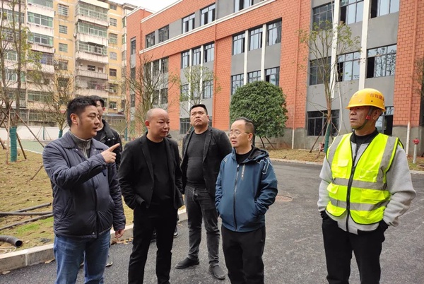 南昌市政建設集團進賢縣基礎教育提升改造工程檢查指導6003.jpg