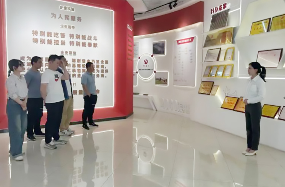 南昌市政建設集團開展“重溫奮斗史，啟航新征程”企業(yè)展廳講解活動